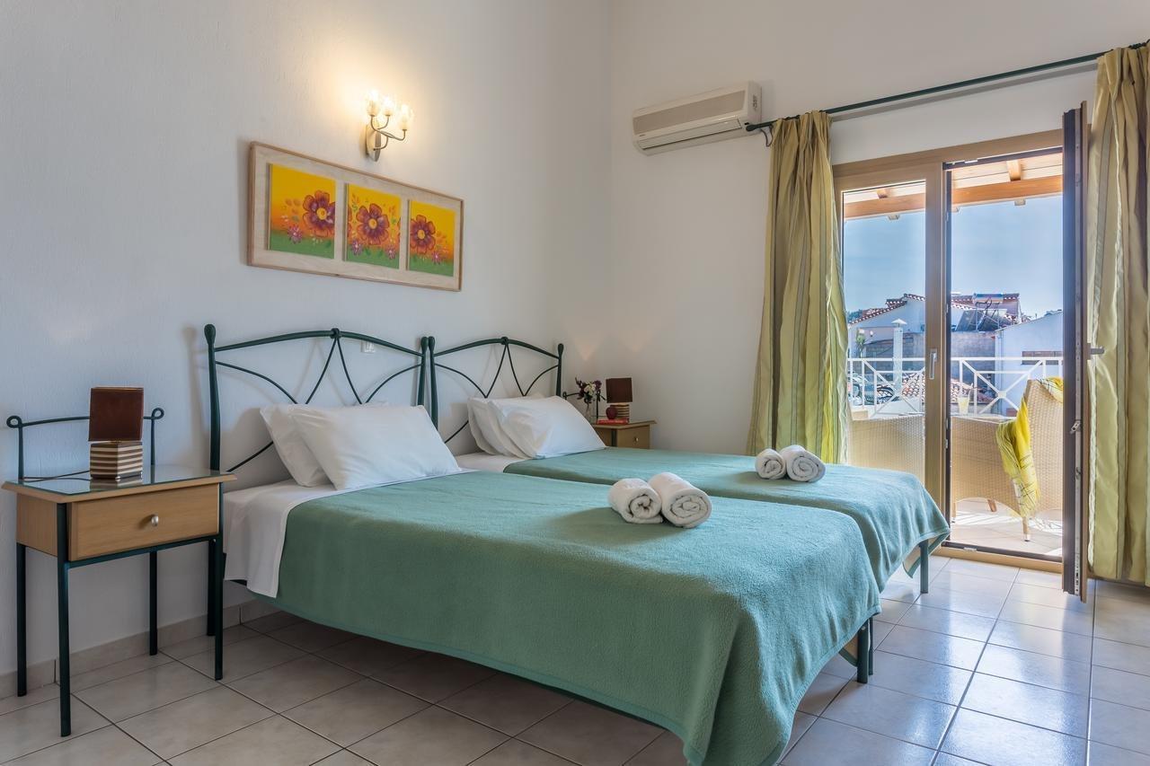 Ritsa Studios Skiathos stad Exteriör bild
