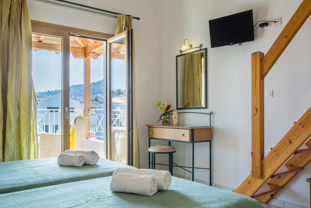 Ritsa Studios Skiathos stad Exteriör bild