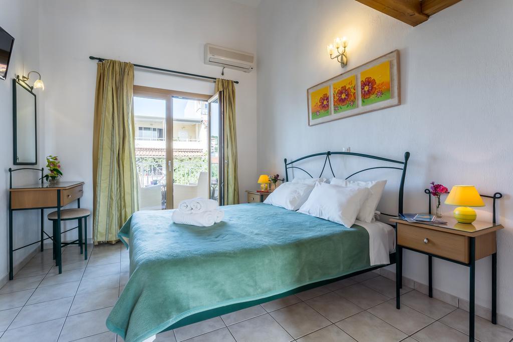 Ritsa Studios Skiathos stad Exteriör bild
