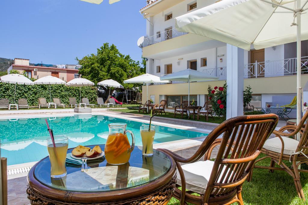 Ritsa Studios Skiathos stad Exteriör bild